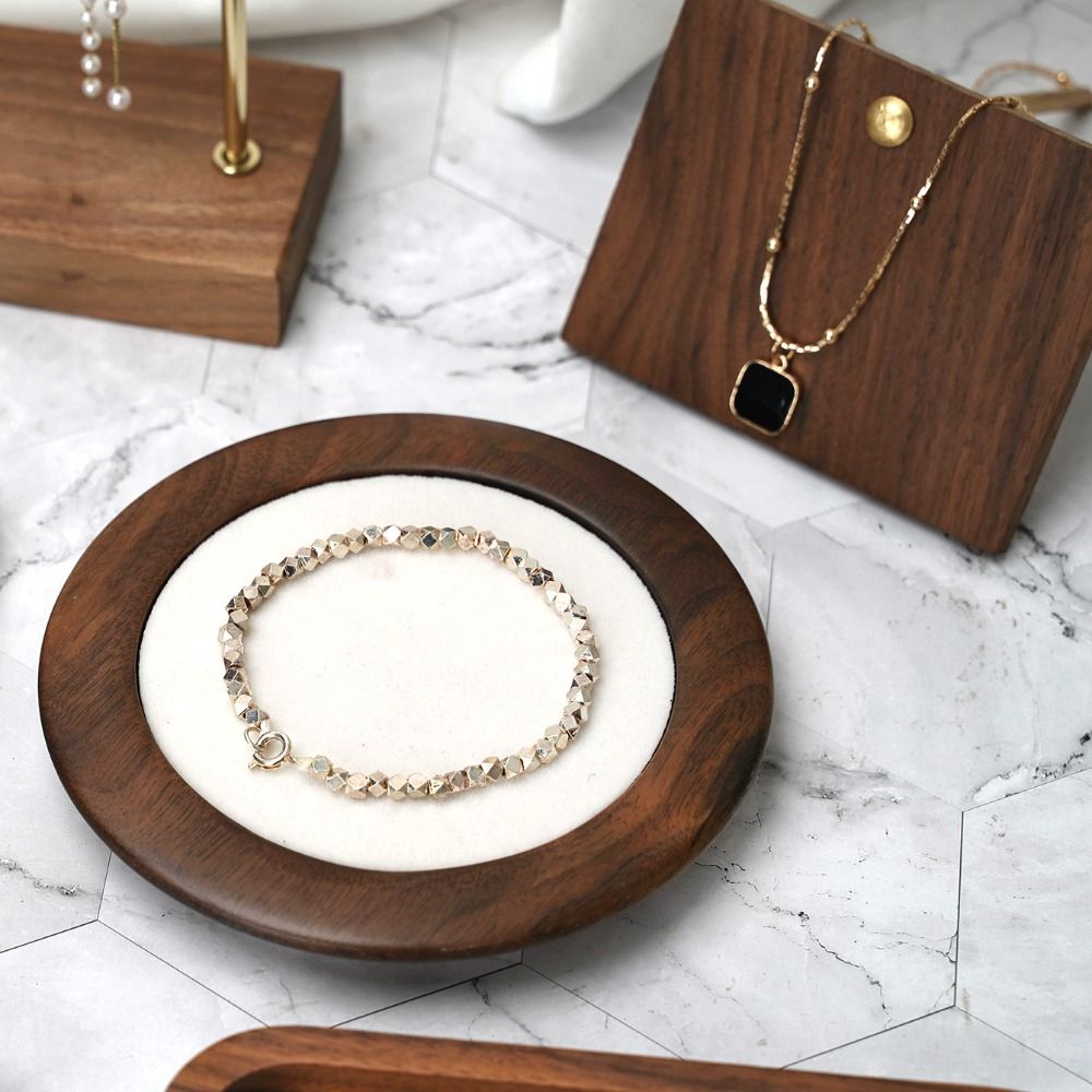 صينية خشبية بتصميم هندسي بسيط  - مراجعة Wood Ring Blank وسعره